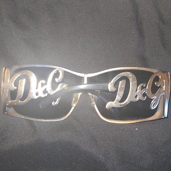 Authentic Dolce and Gabanna sunglasses - Picture 2 of 2